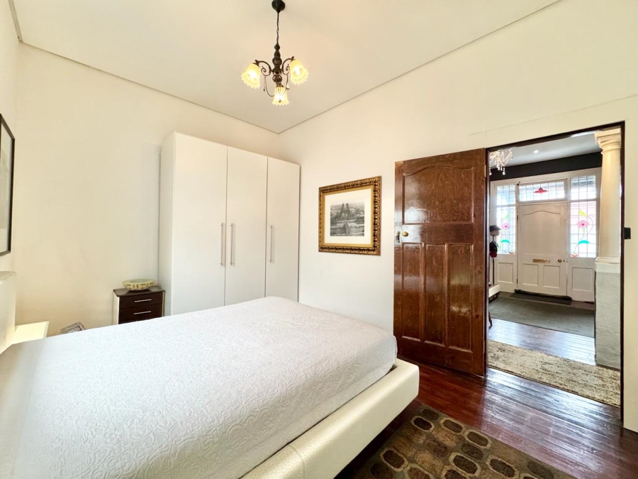 3 Bedroom Property for Sale in Woodstock Western Cape